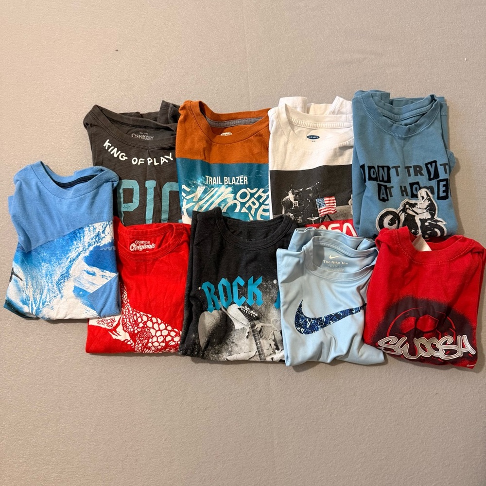 9 Assorted Kids Graphic T-Shirts